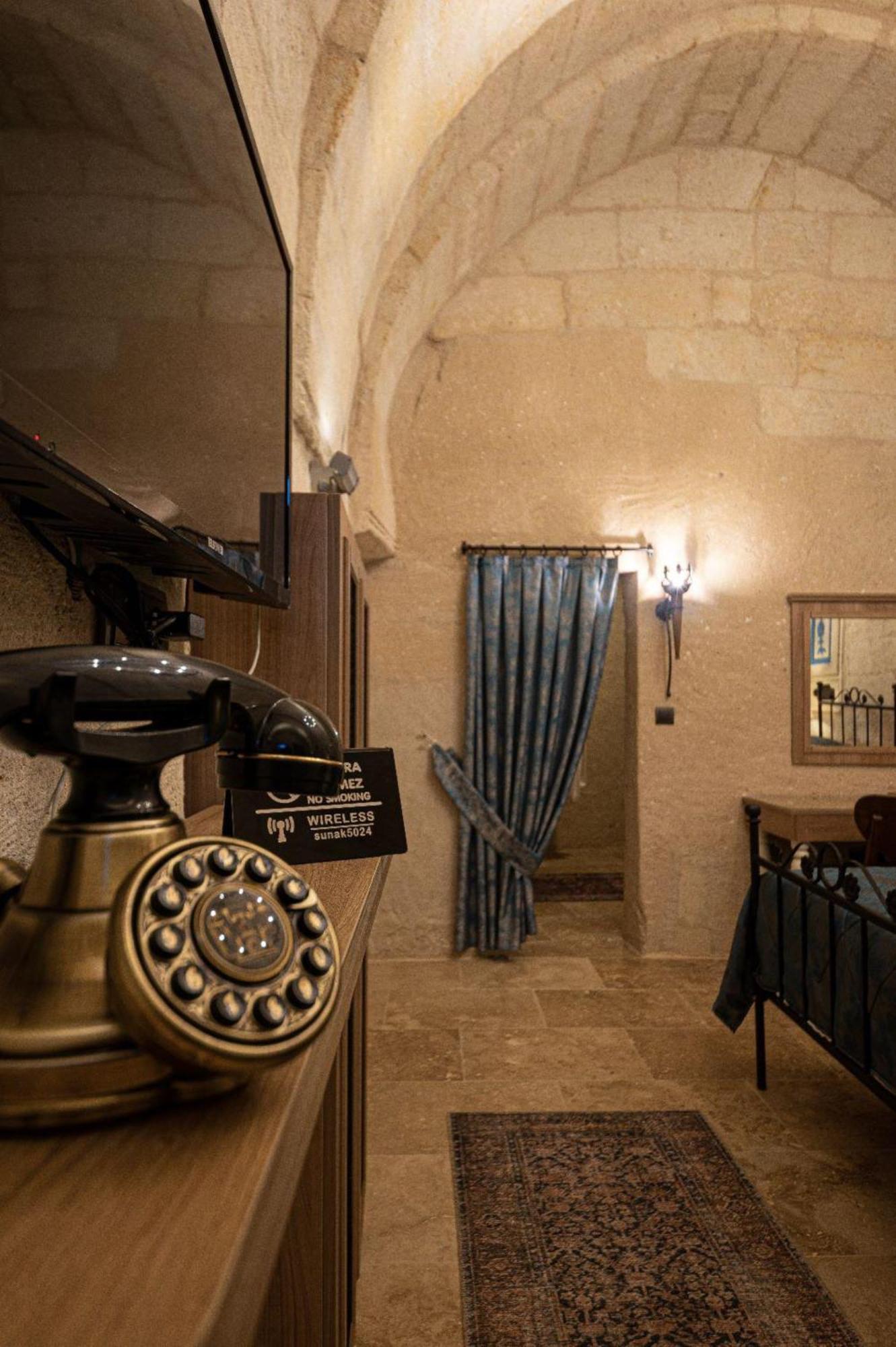 אורגופ Sunak Cave Hotel מראה חיצוני תמונה